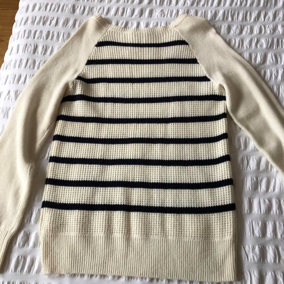 J Crew Sweater - Picture 2 of 2